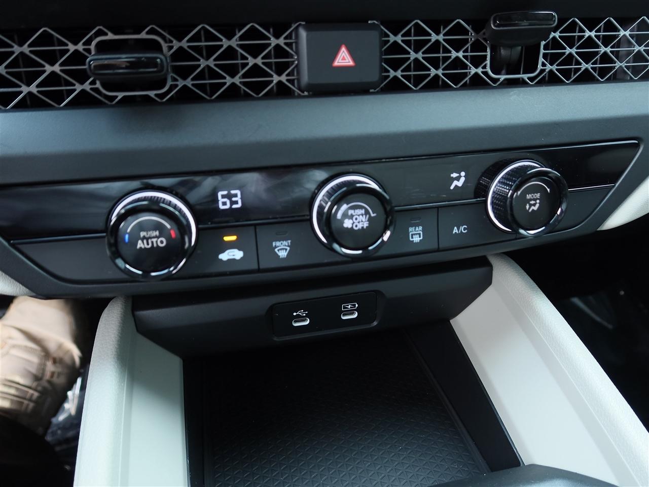 Honda Accord LX 2025