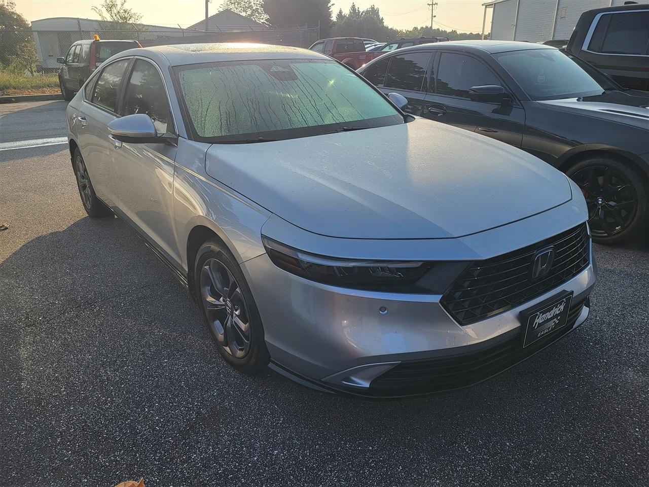 Honda Accord EX-L Hybrid 2025