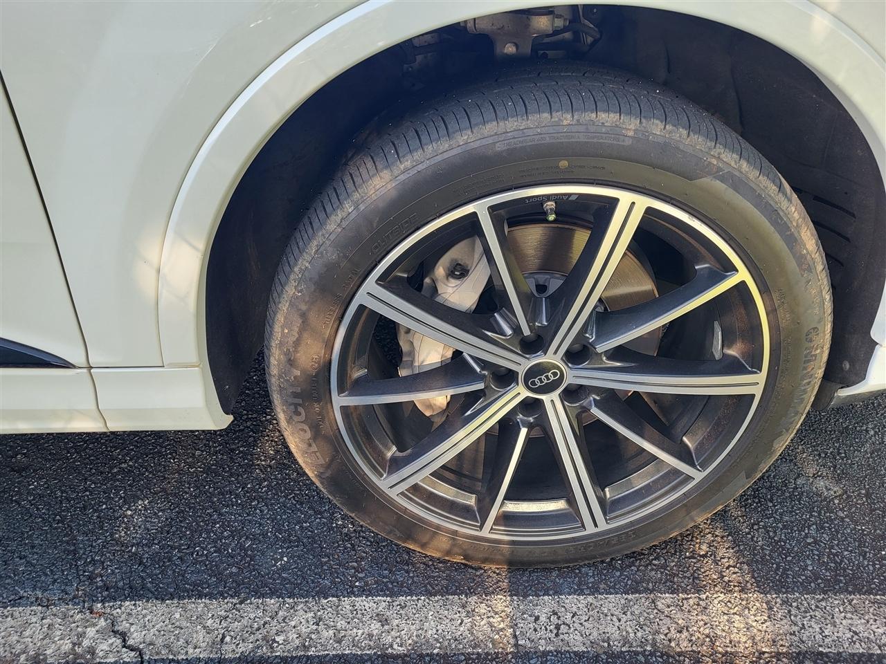 Audi Q7 Premium Plus 55 TFSI quattro 2022