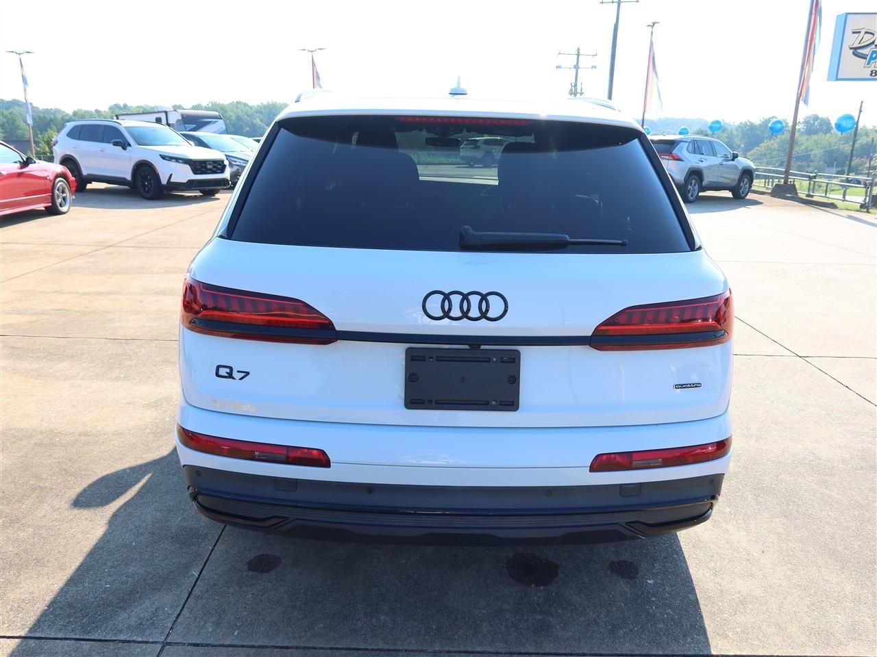 Audi Q7 Premium Plus 55 TFSI quattro 2022