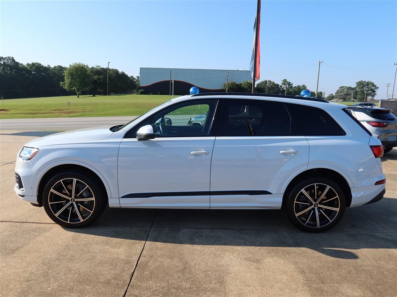 Audi Q7 Premium Plus 55 TFSI quattro 2022