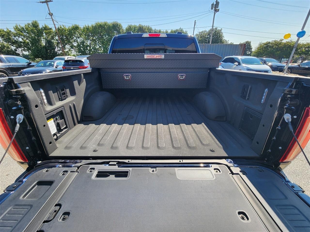 Ford F-150 Tremor SuperCrew 4WD 2025