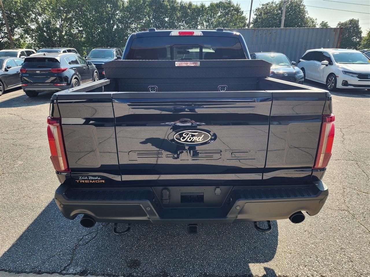 Ford F-150 Tremor SuperCrew 4WD 2025