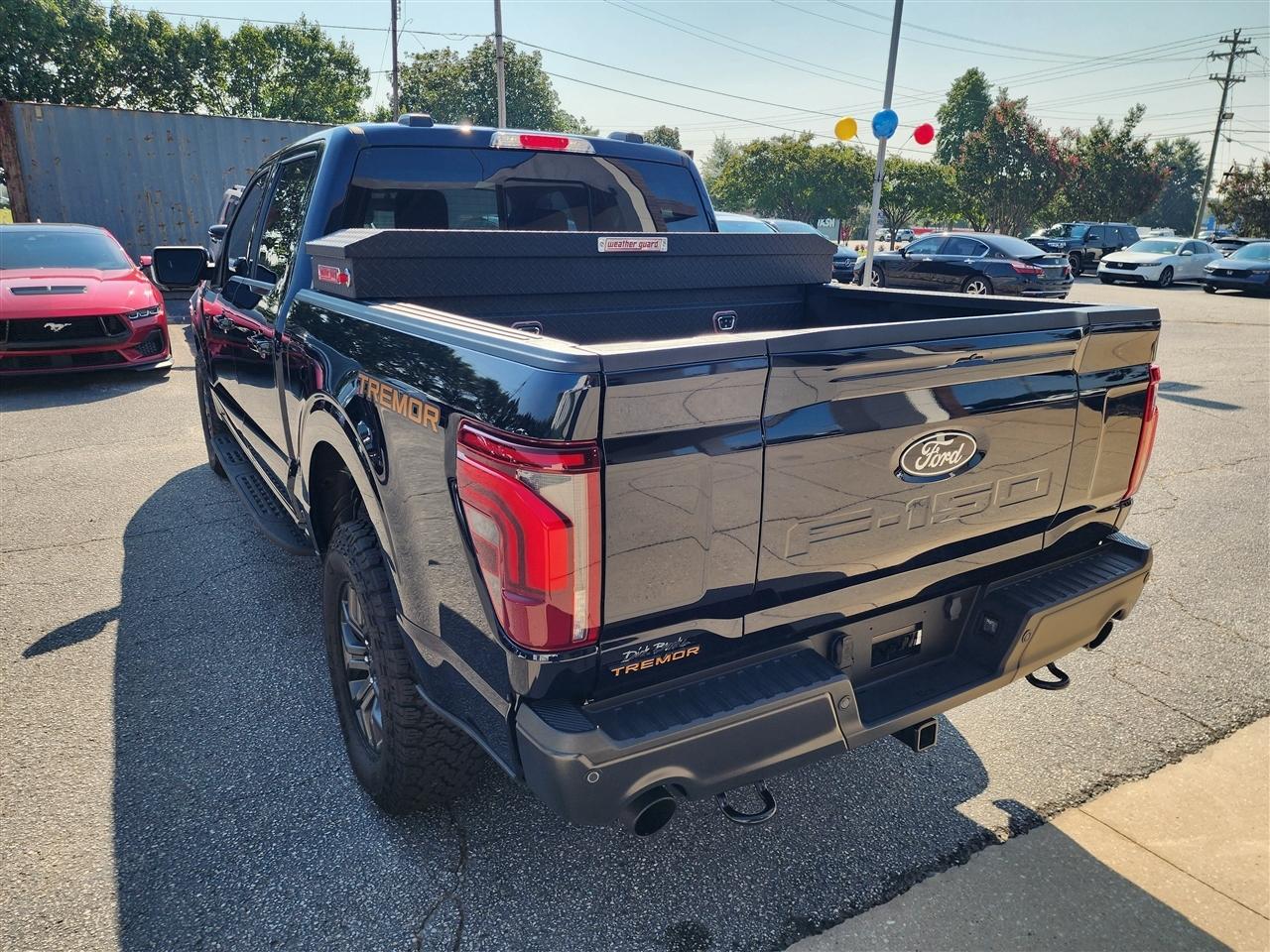 Ford F-150 Tremor SuperCrew 4WD 2025