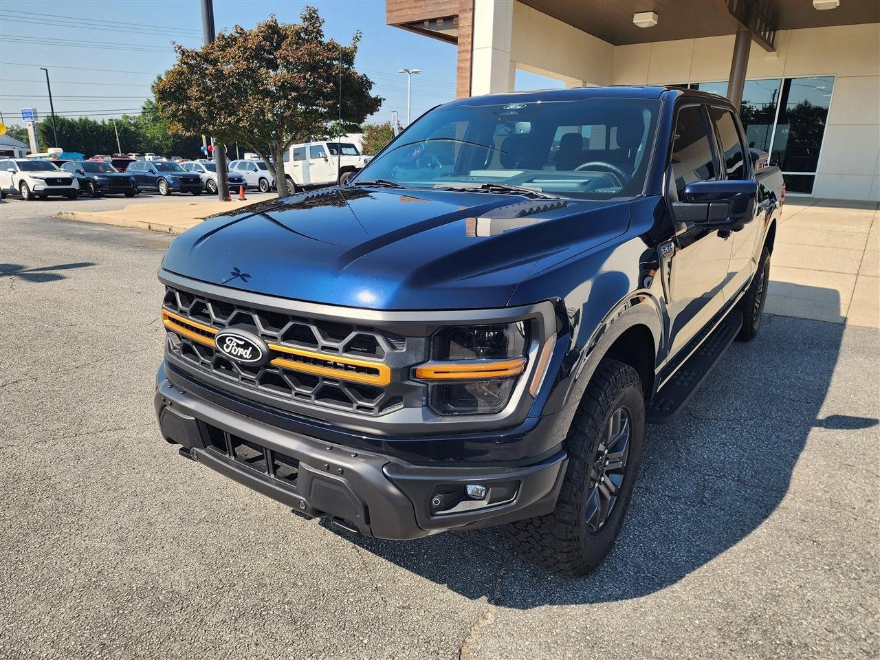 Ford F-150 Tremor SuperCrew 4WD 2025