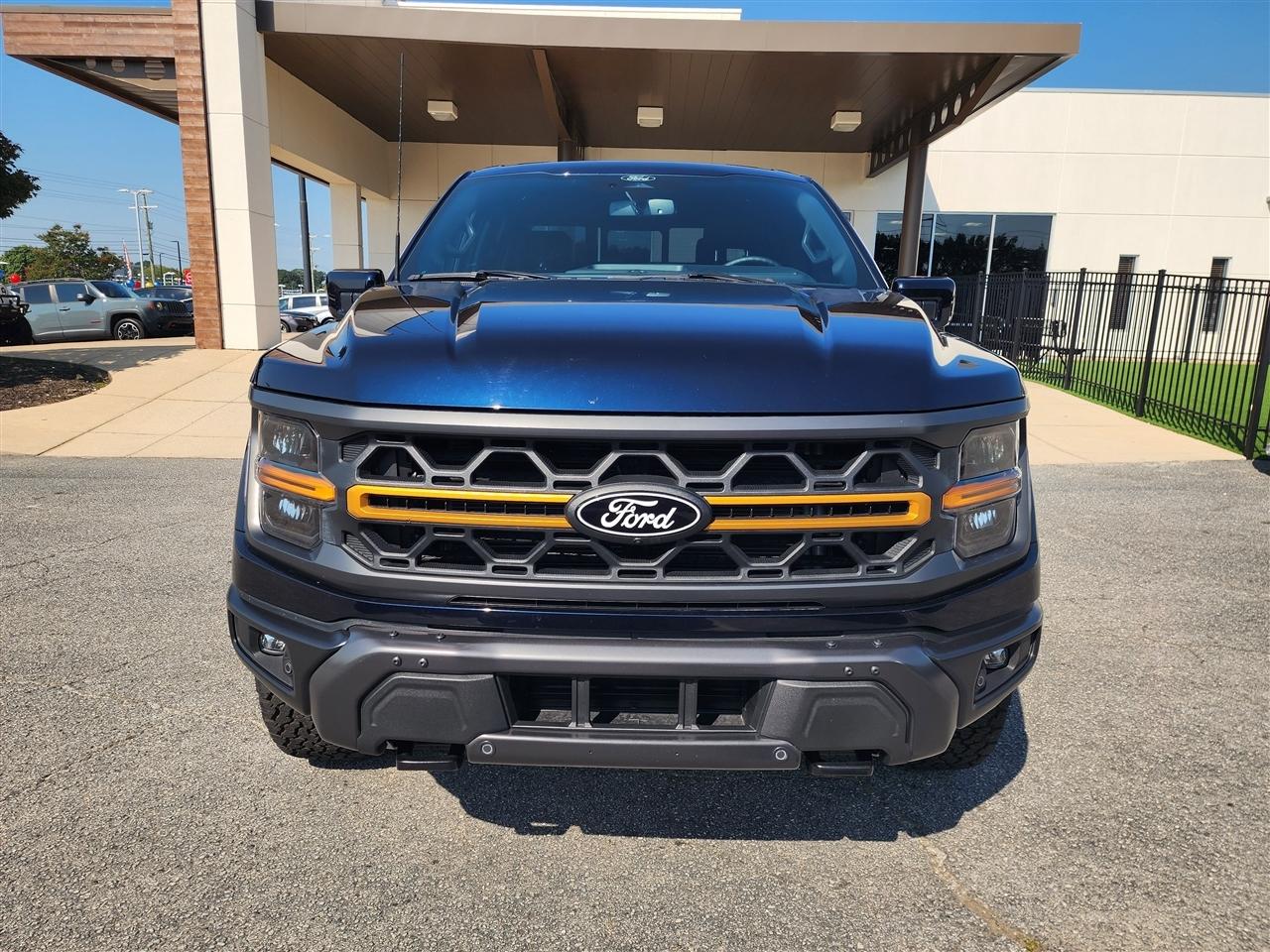 Ford F-150 Tremor SuperCrew 4WD 2025