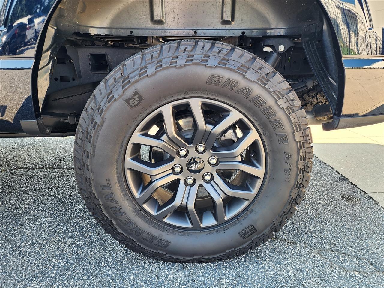 Ford F-150 Tremor SuperCrew 4WD 2025