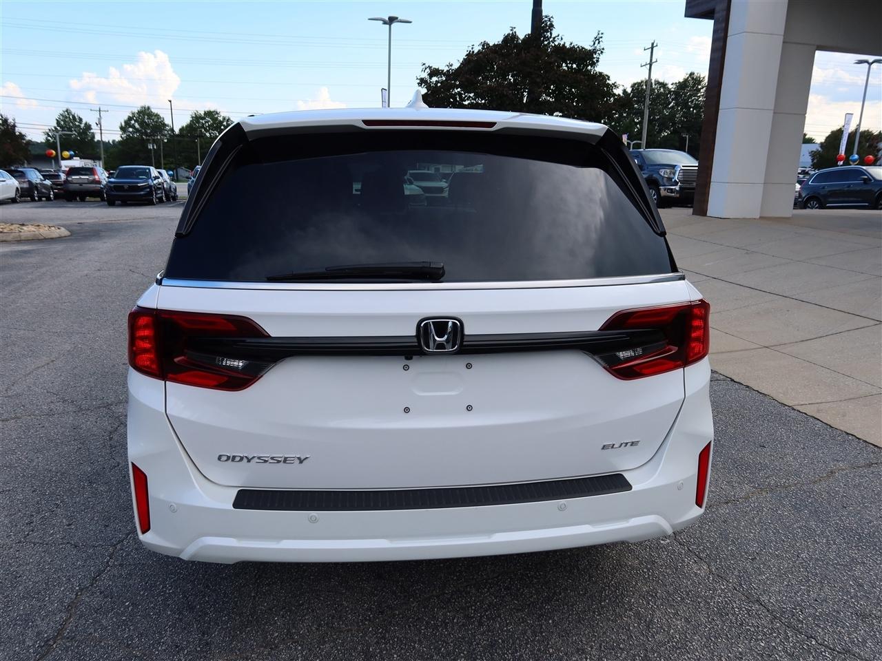 Honda Odyssey Elite 2025