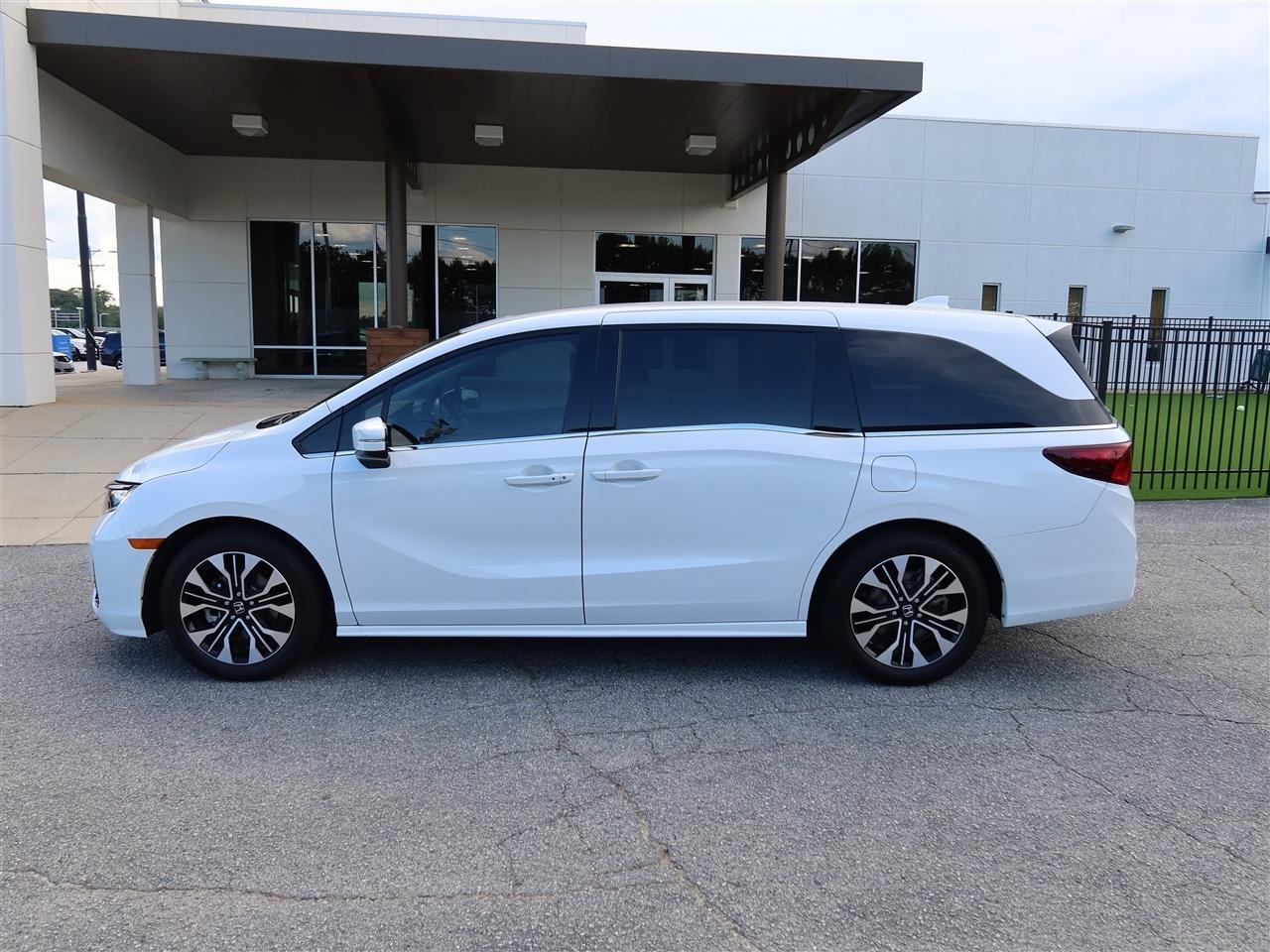 Honda Odyssey Elite 2025