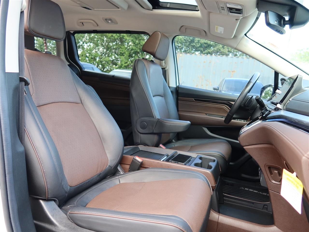 Honda Odyssey Elite 2025