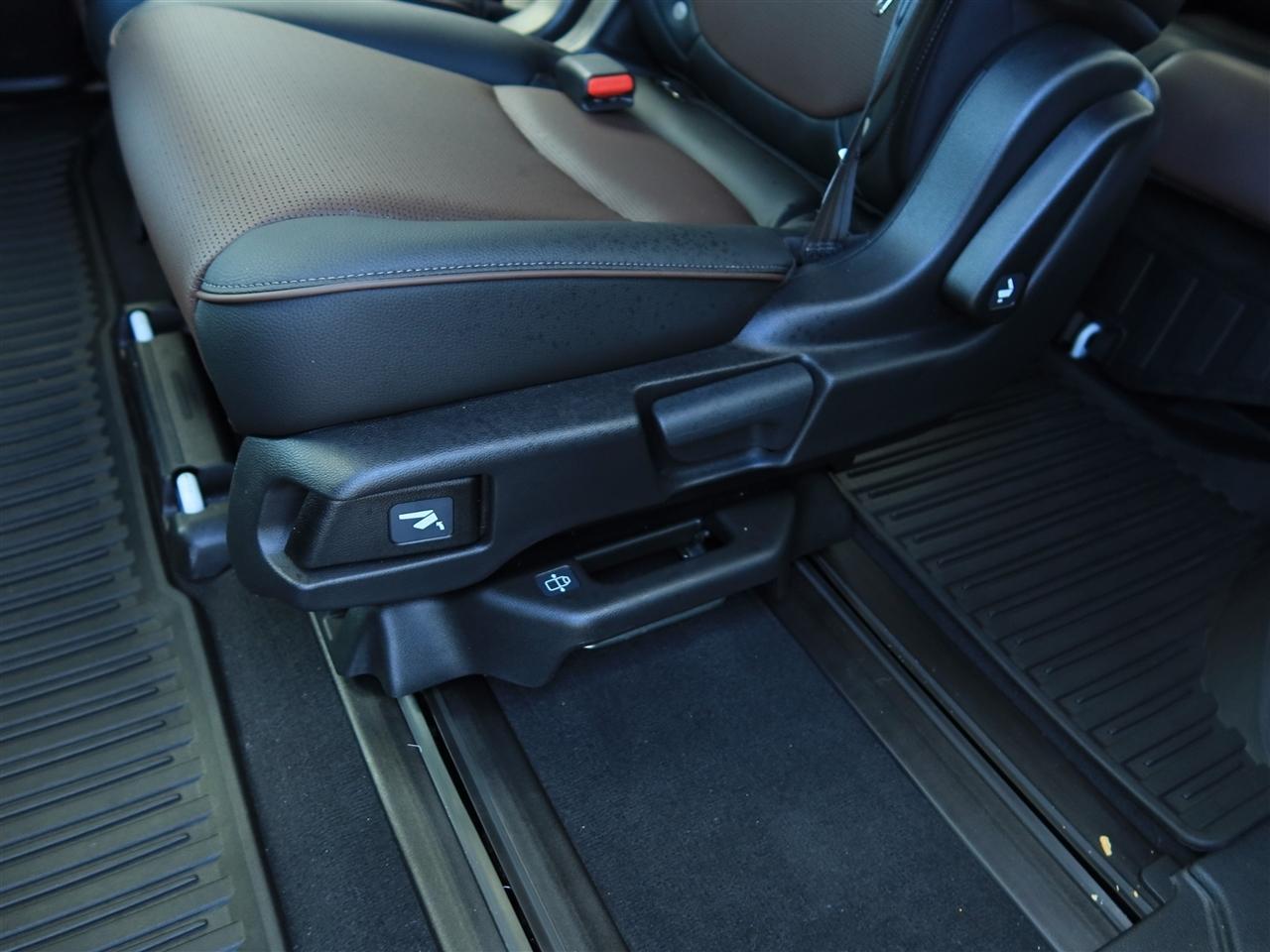 Honda Odyssey Elite 2025