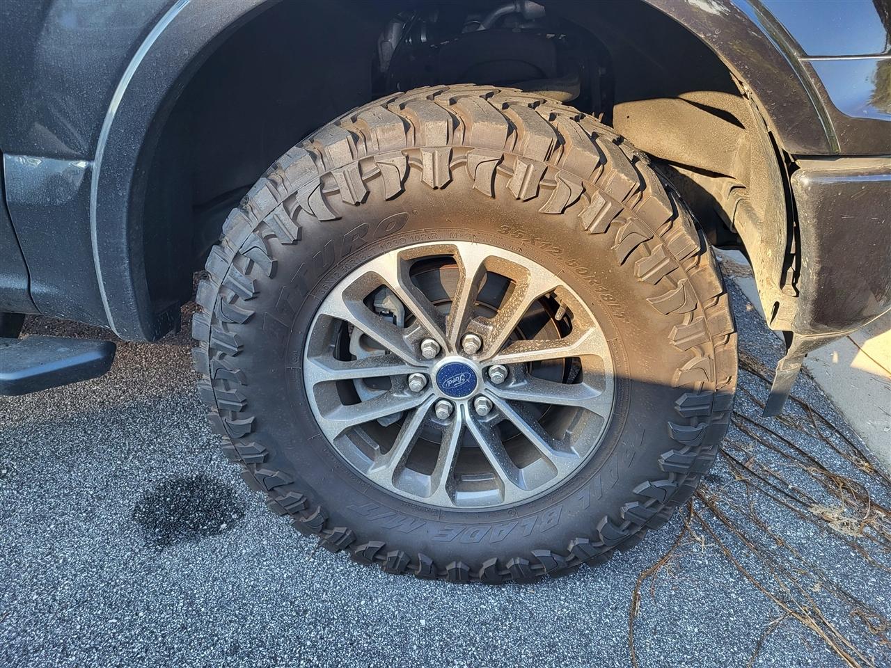 Ford F-150 XL SuperCrew 5.5-ft. Bed 4WD 2019