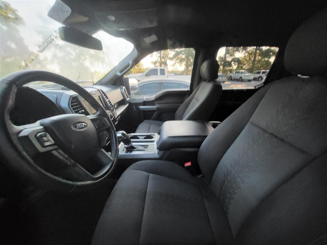 Ford F-150 XL SuperCrew 5.5-ft. Bed 4WD 2019