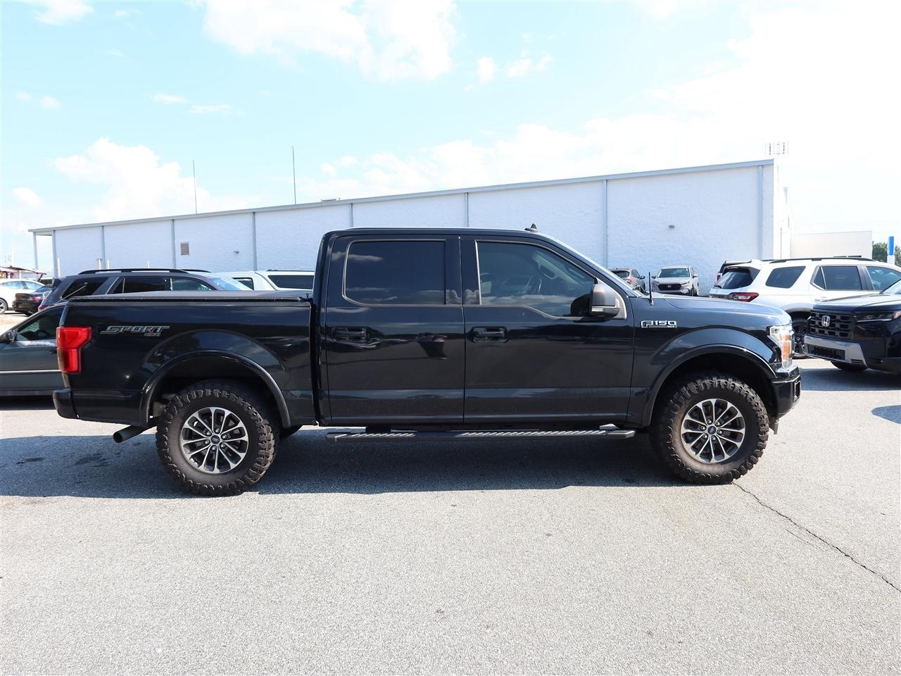 Ford F-150 XL SuperCrew 5.5-ft. Bed 4WD 2019