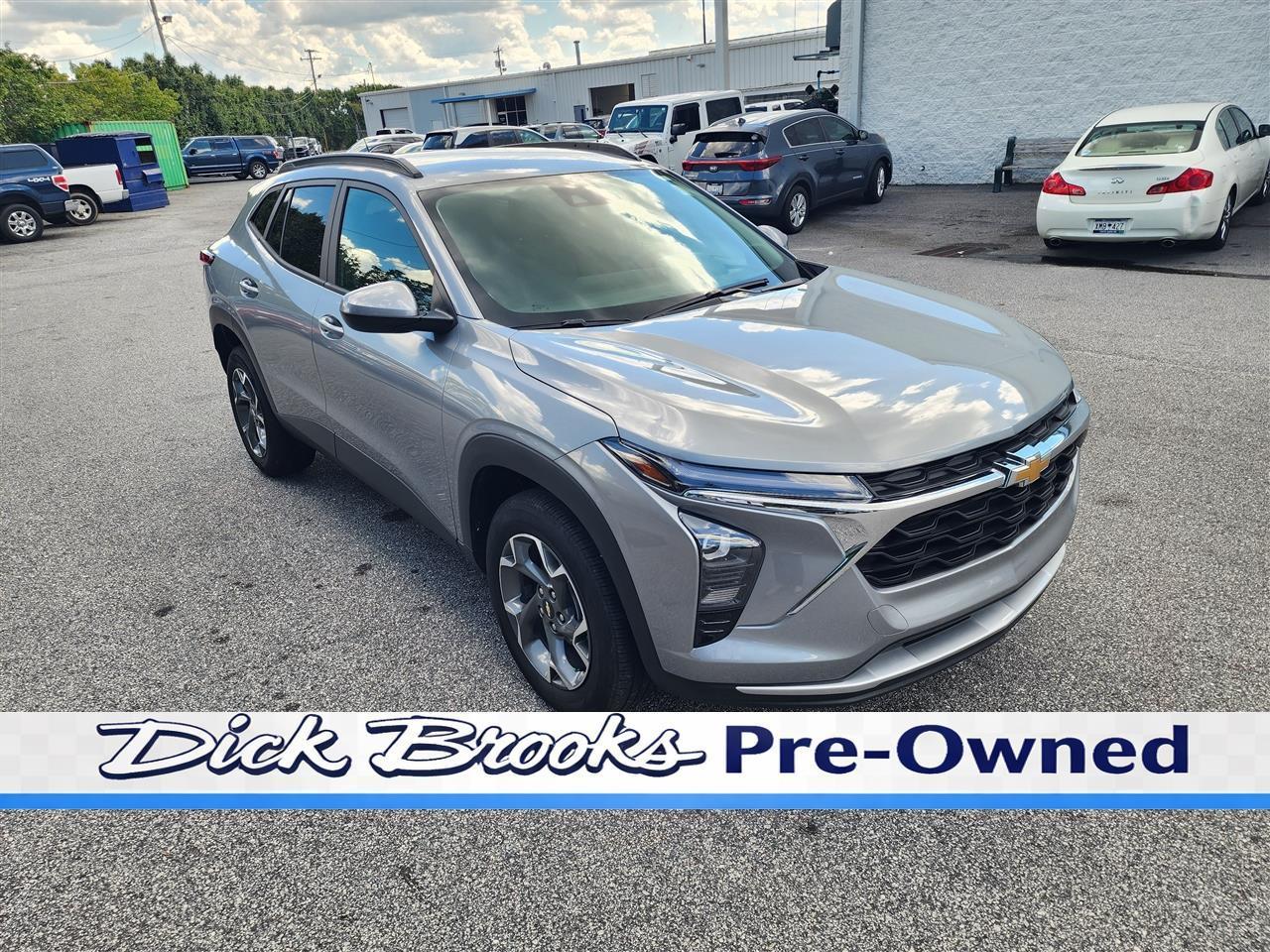 2024 Chevrolet Trax LT