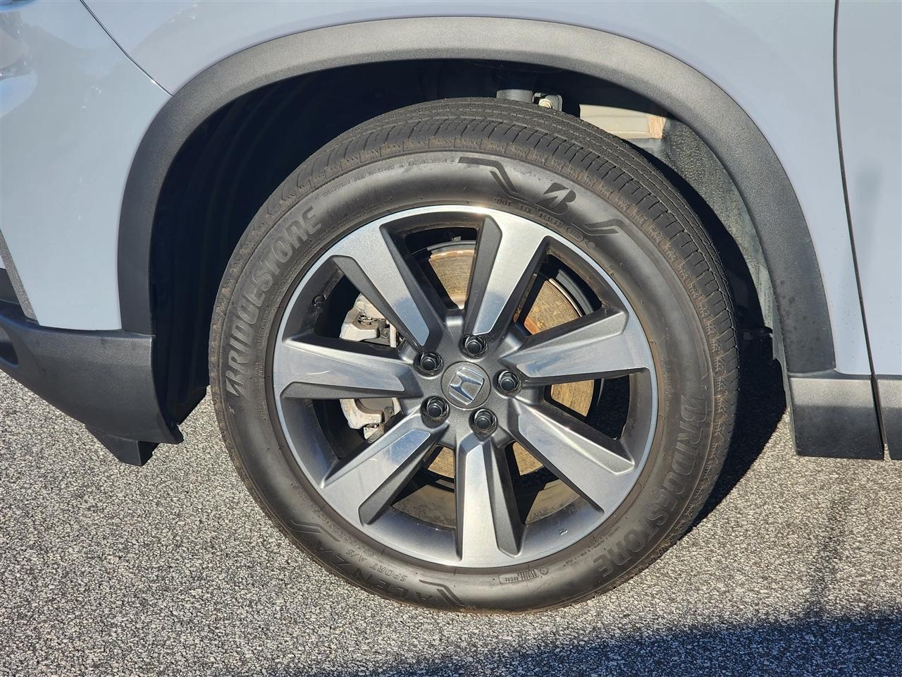 Honda Pilot Elite AWD 2025