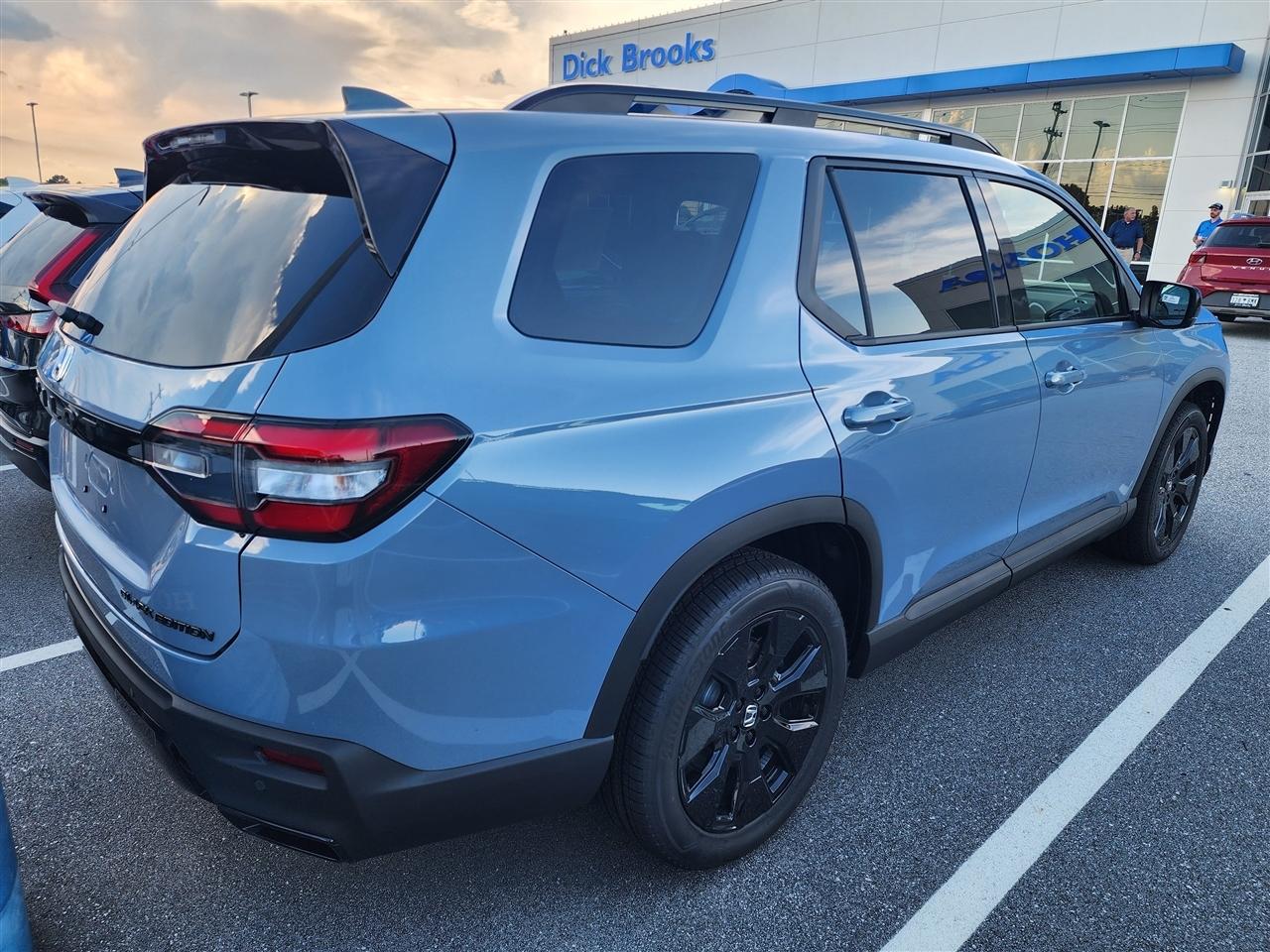Honda Pilot Black Edition AWD 2026