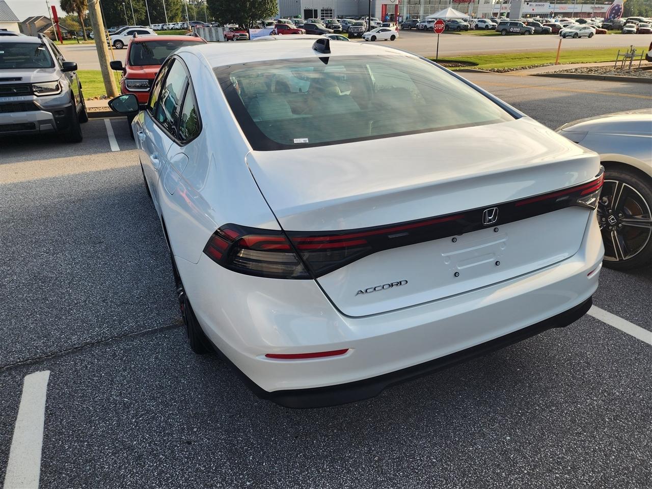Honda Accord SE 2026