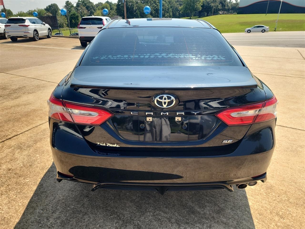 Toyota Camry XLE 2018