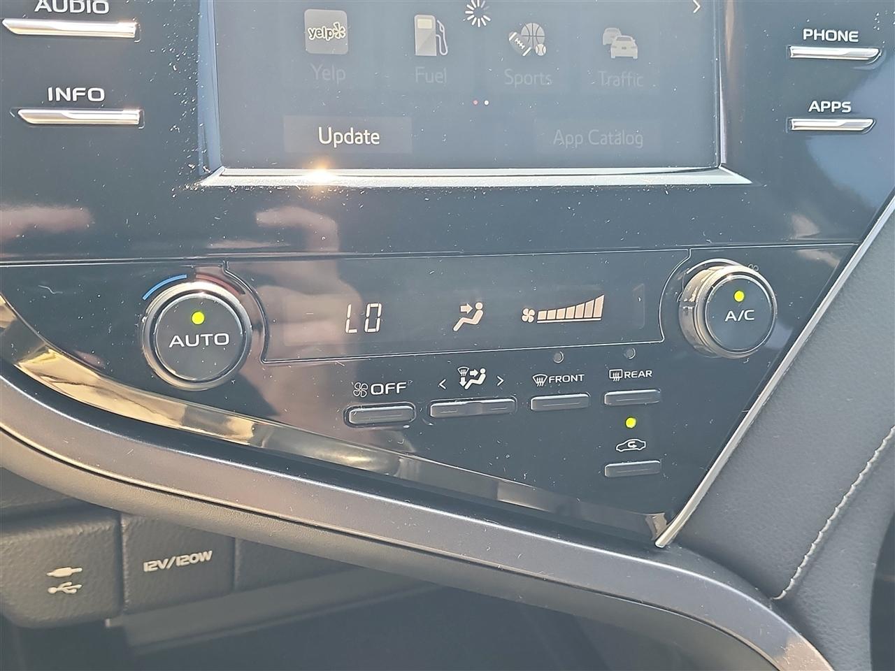 Toyota Camry XLE 2018
