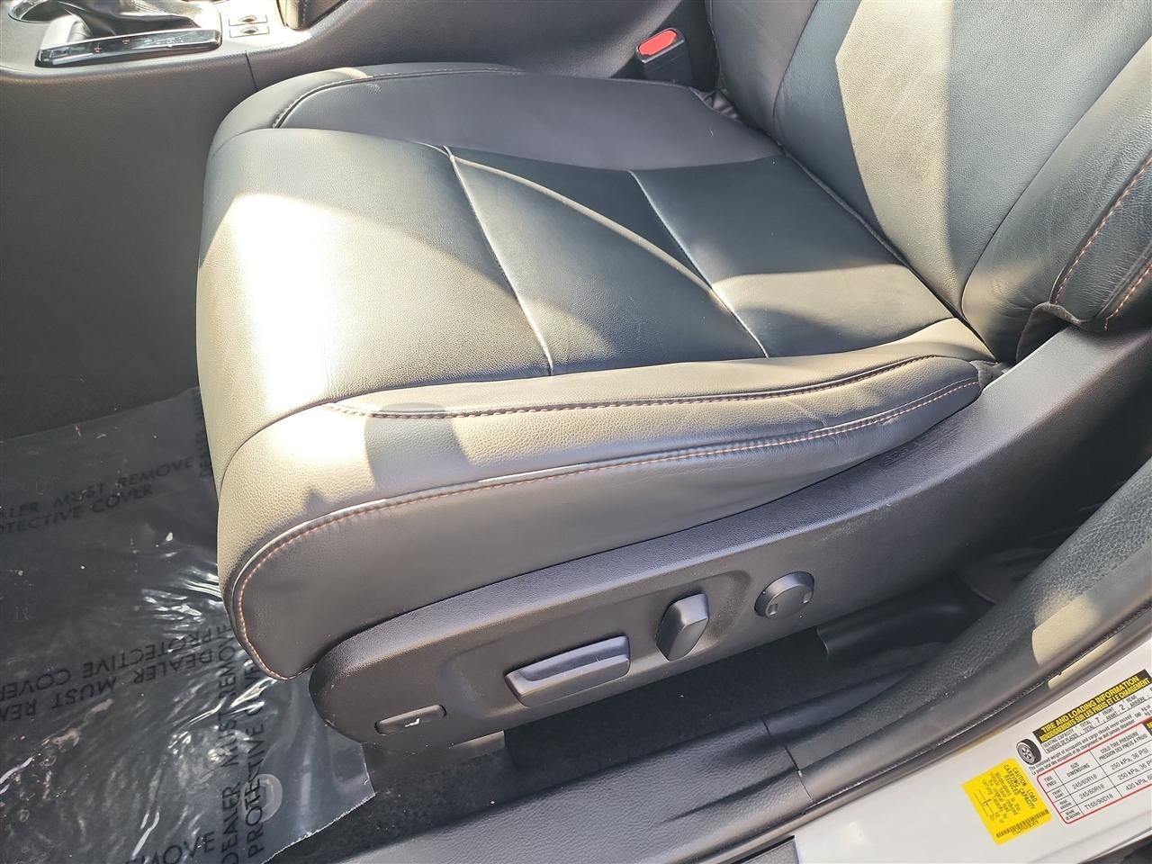 Toyota Highlander XLE AWD V6 2019