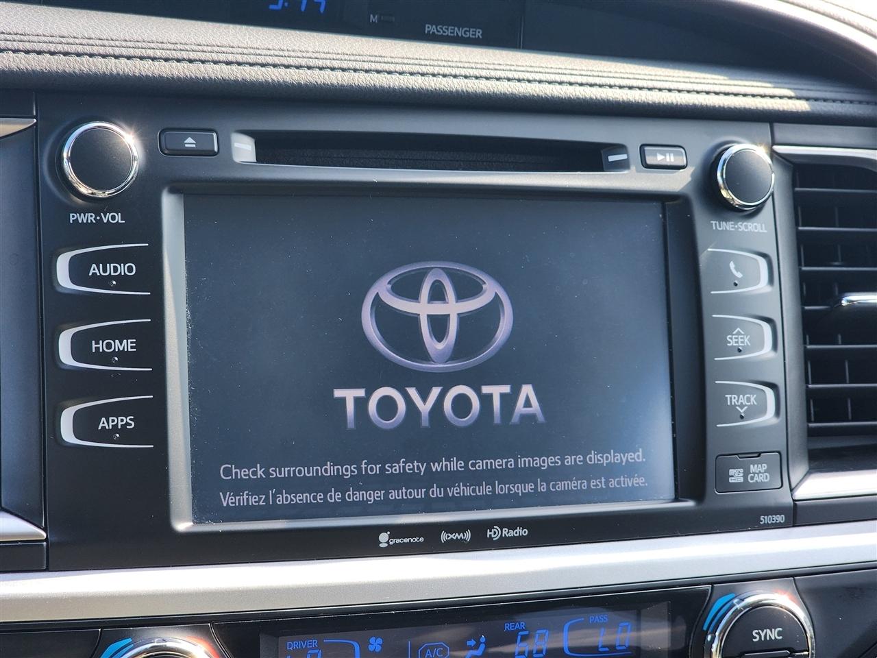 Toyota Highlander XLE AWD V6 2019