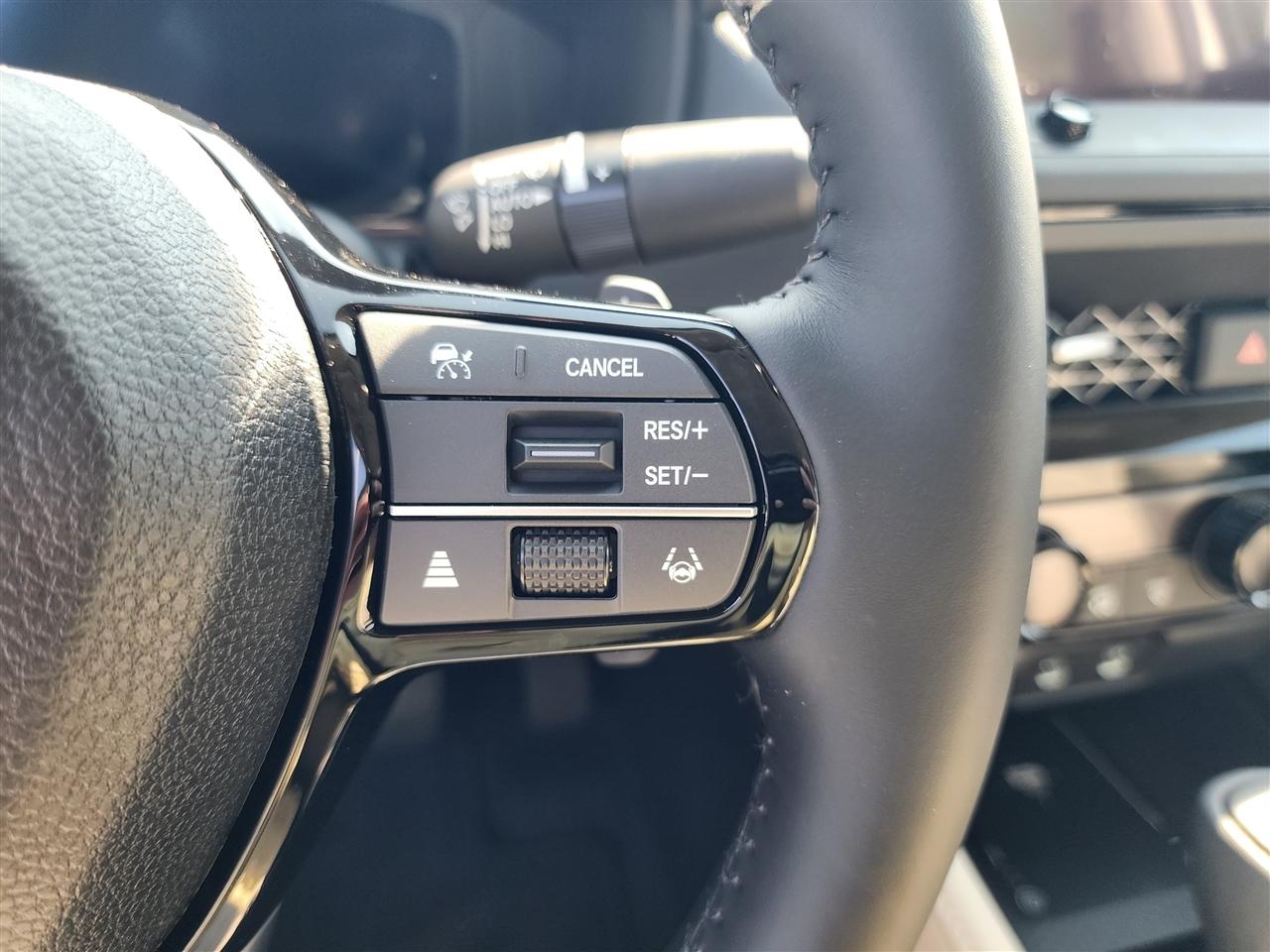 Honda Accord Touring Hybrid 2026