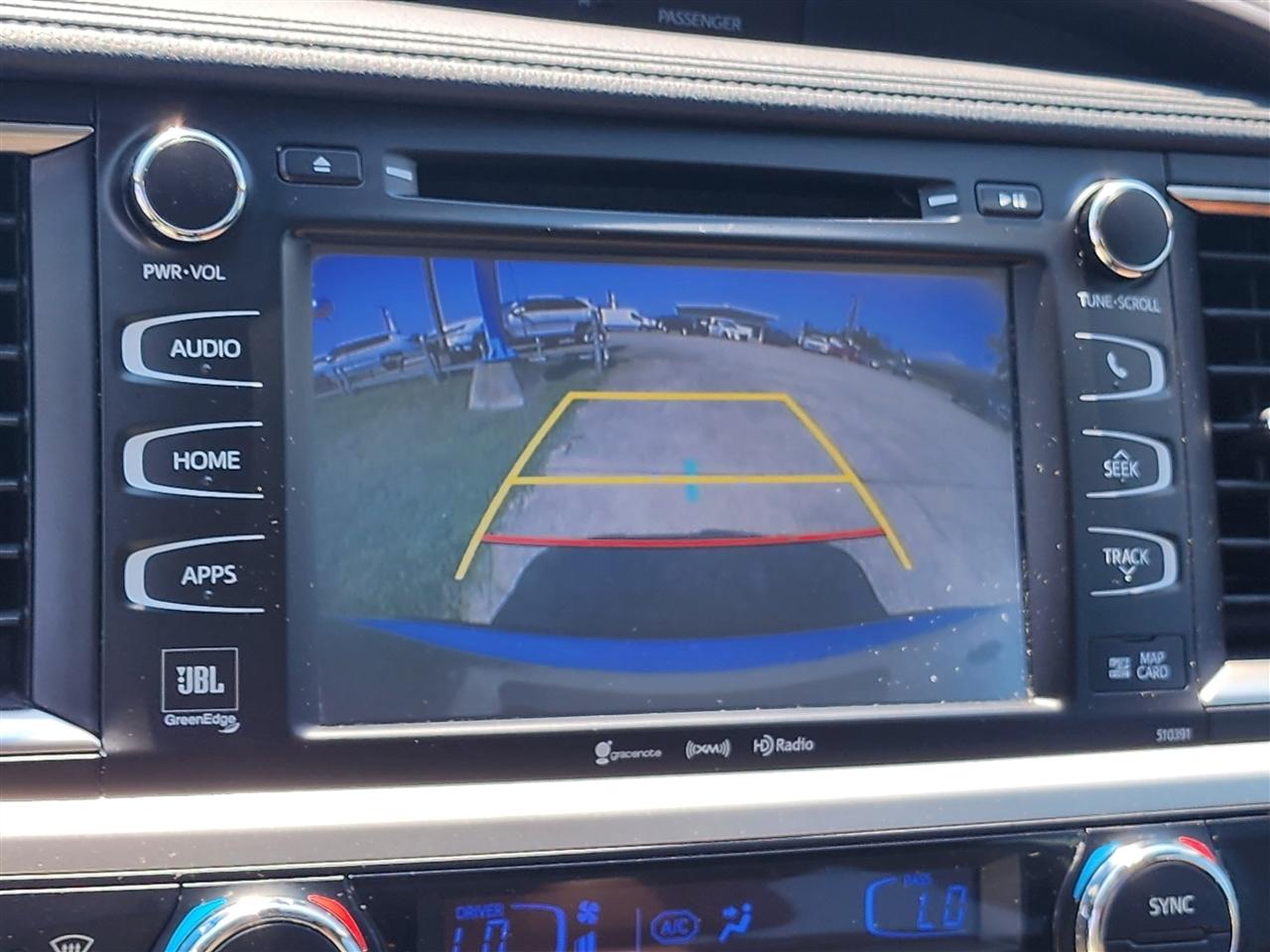 Toyota Highlander Limited FWD V6 2019