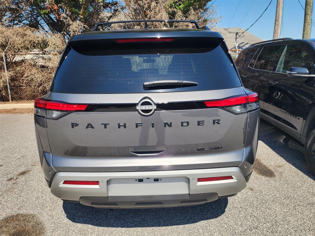 Nissan Pathfinder SL 4WD 2022
