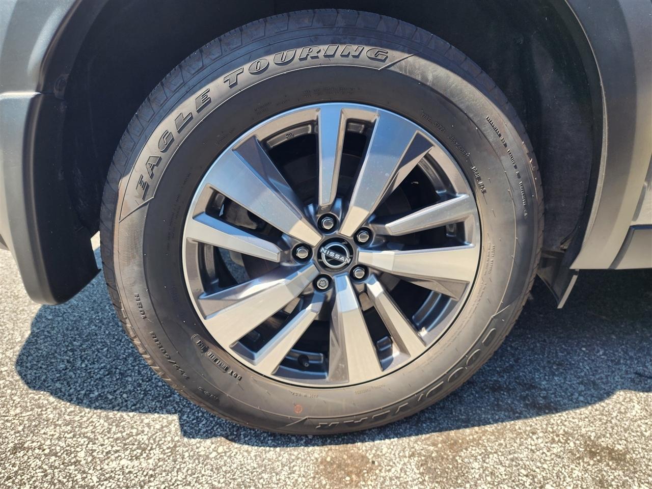 Nissan Pathfinder SL 4WD 2022