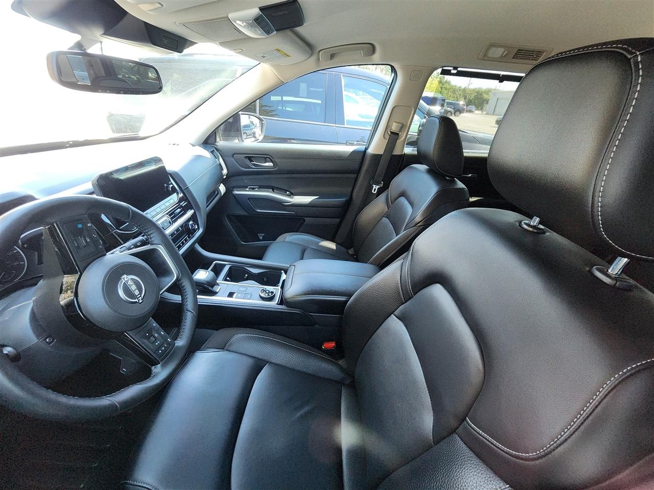 Nissan Pathfinder SL 4WD 2022