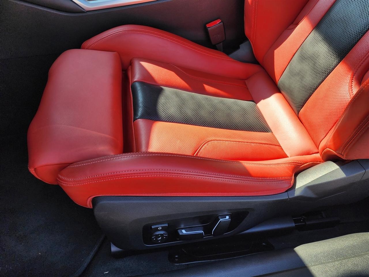 BMW M4 Coupe 2025