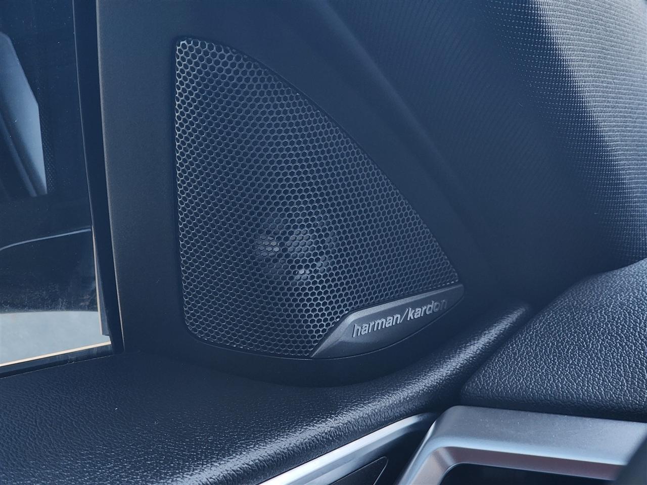 BMW M4 Coupe 2025