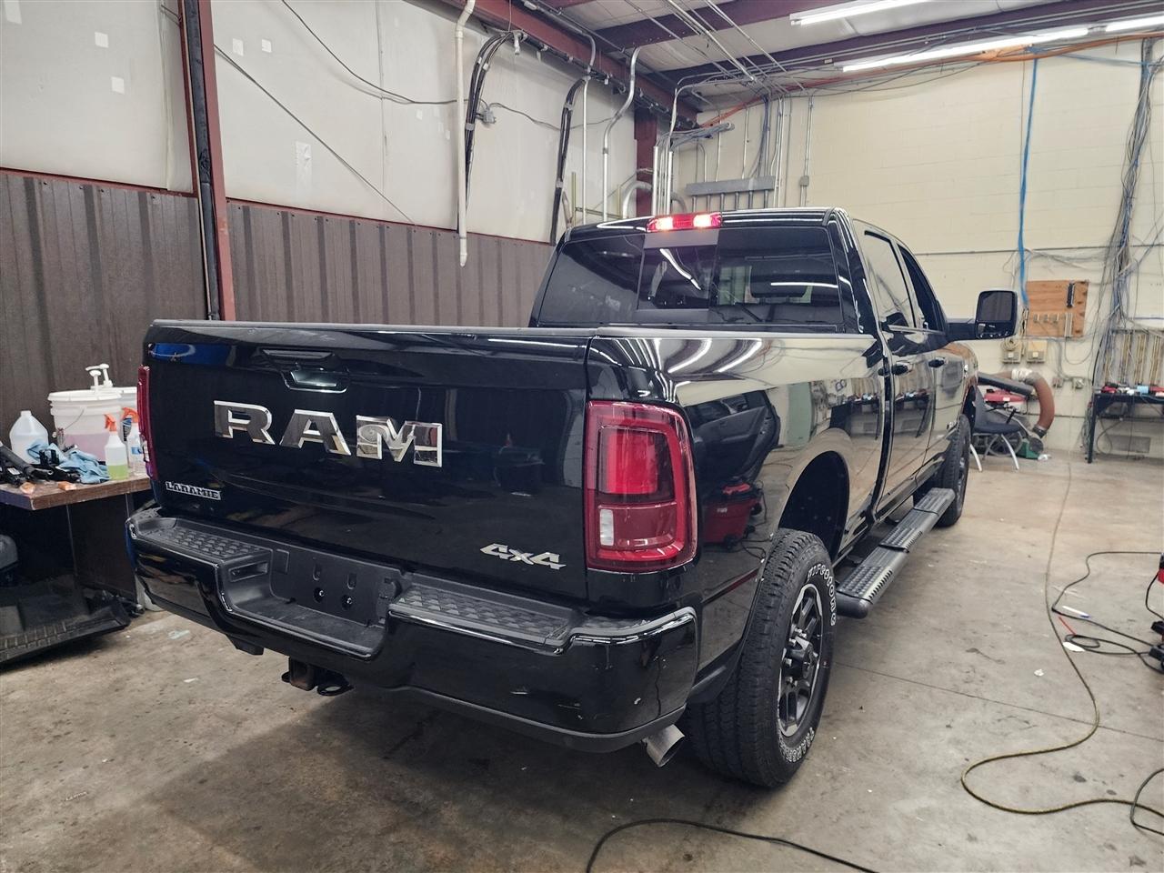 RAM 2500 Laramie Crew Cab 4WD 2026