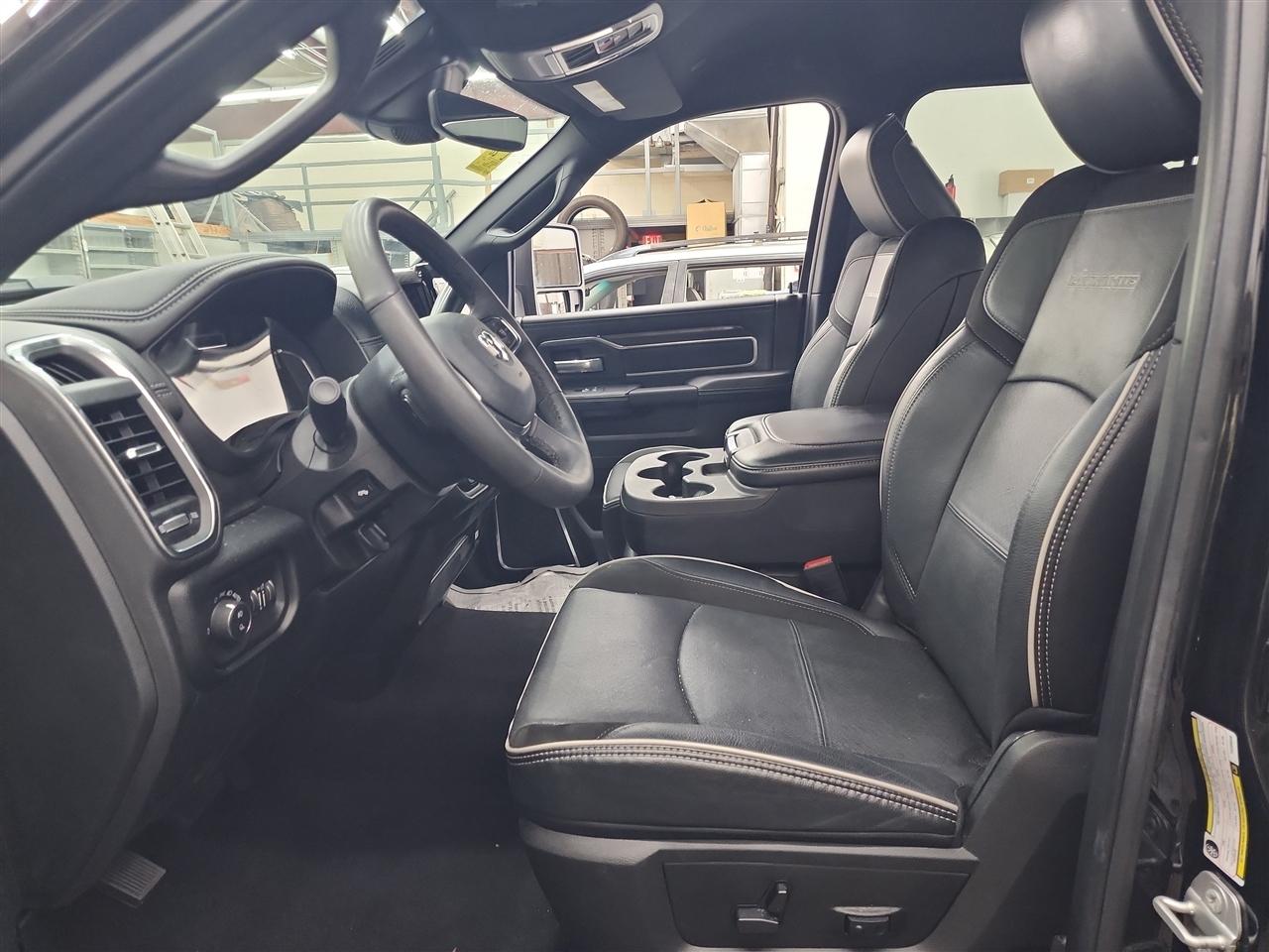 RAM 2500 Laramie Crew Cab 4WD 2026