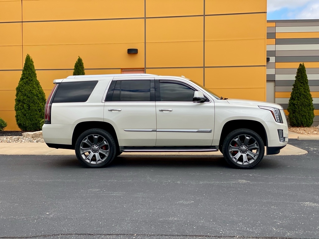 Cadillac Escalade  2015