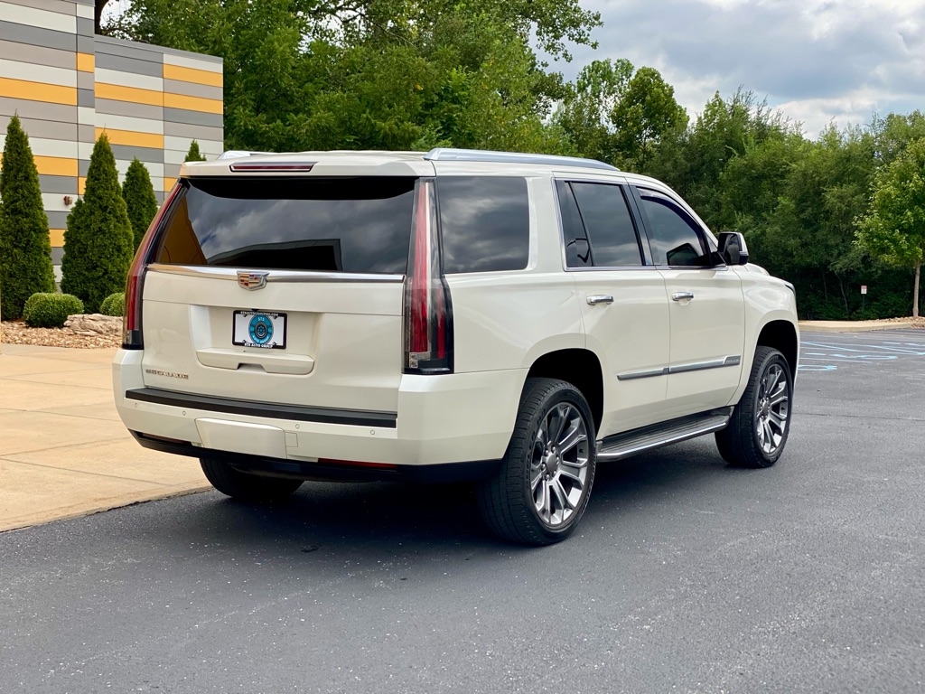 Cadillac Escalade  2015