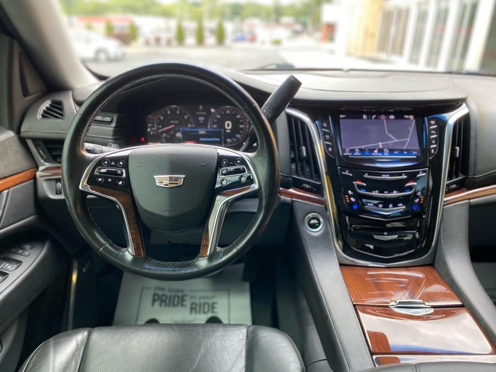 Cadillac Escalade  2015