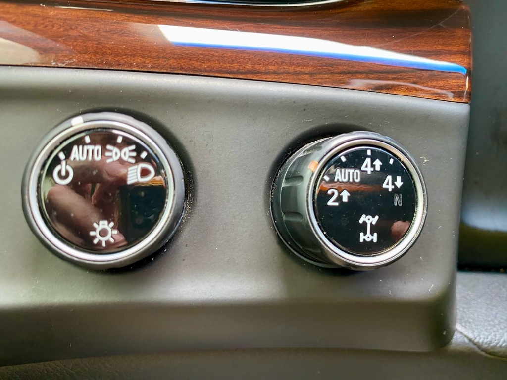 Cadillac Escalade  2015