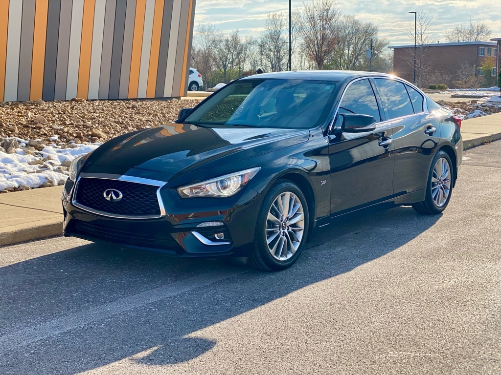 Infiniti Q50  2018