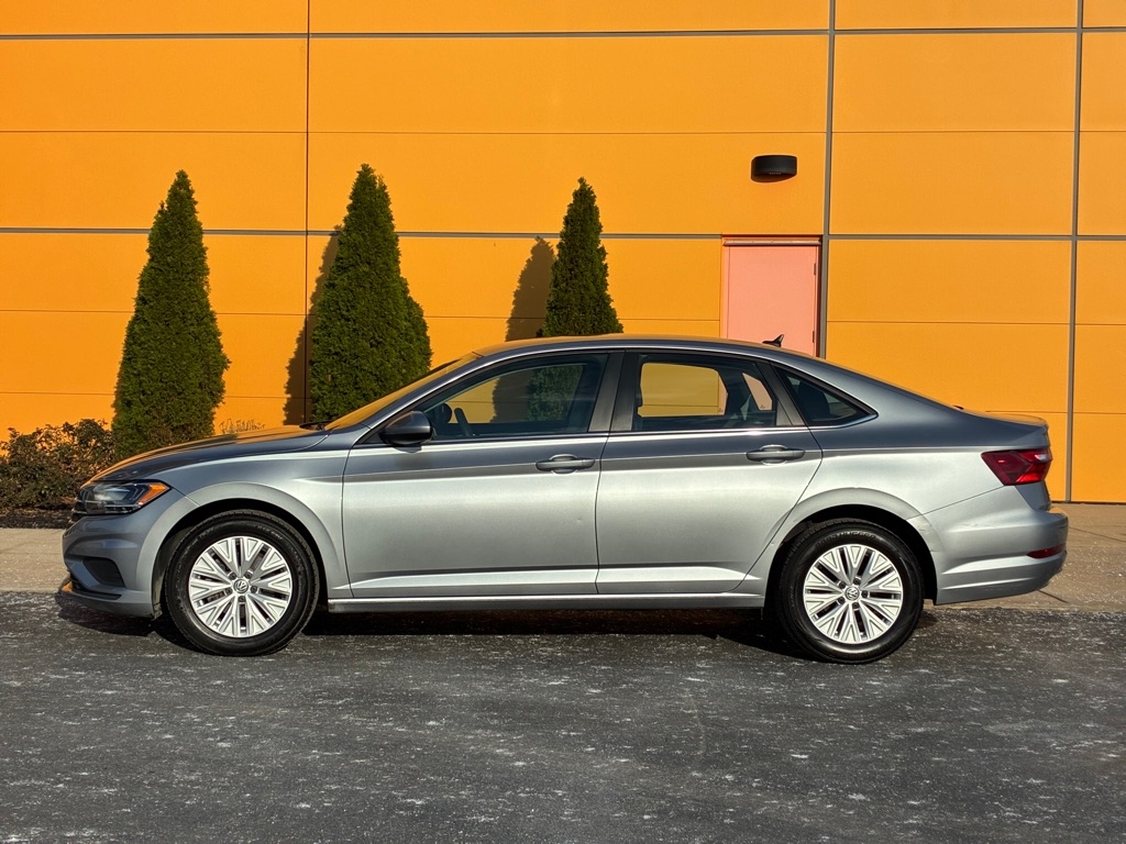 Volkswagen Jetta  2020