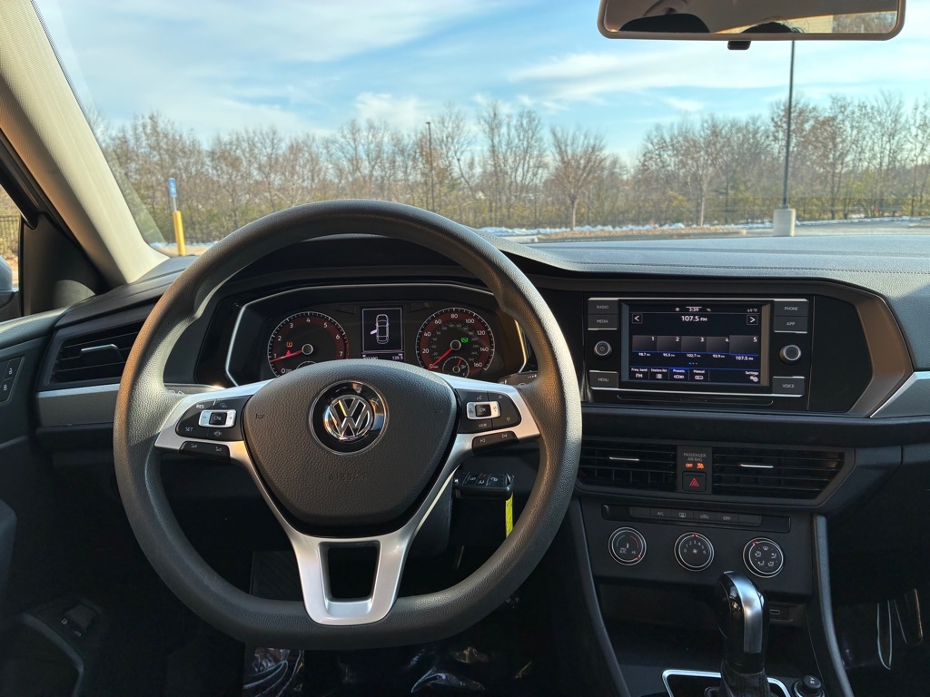 Volkswagen Jetta  2020