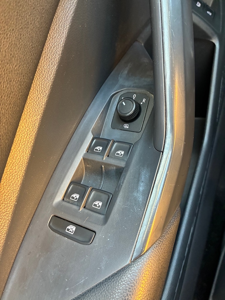 Volkswagen Jetta  2020