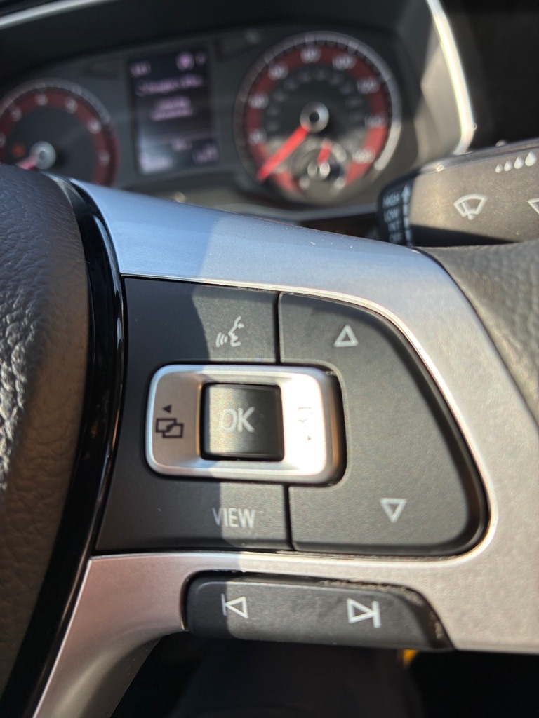 Volkswagen Jetta  2020