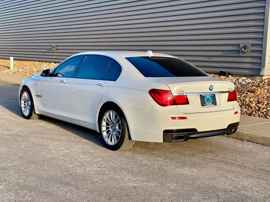 BMW Alpina B7  2015