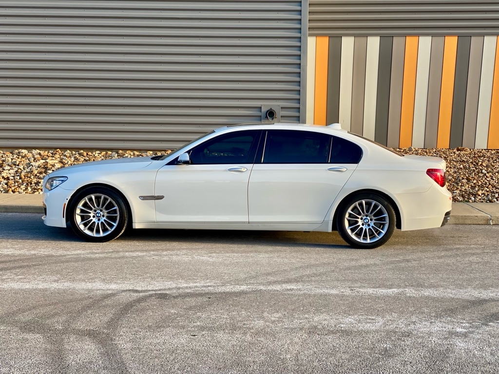 BMW Alpina B7  2015