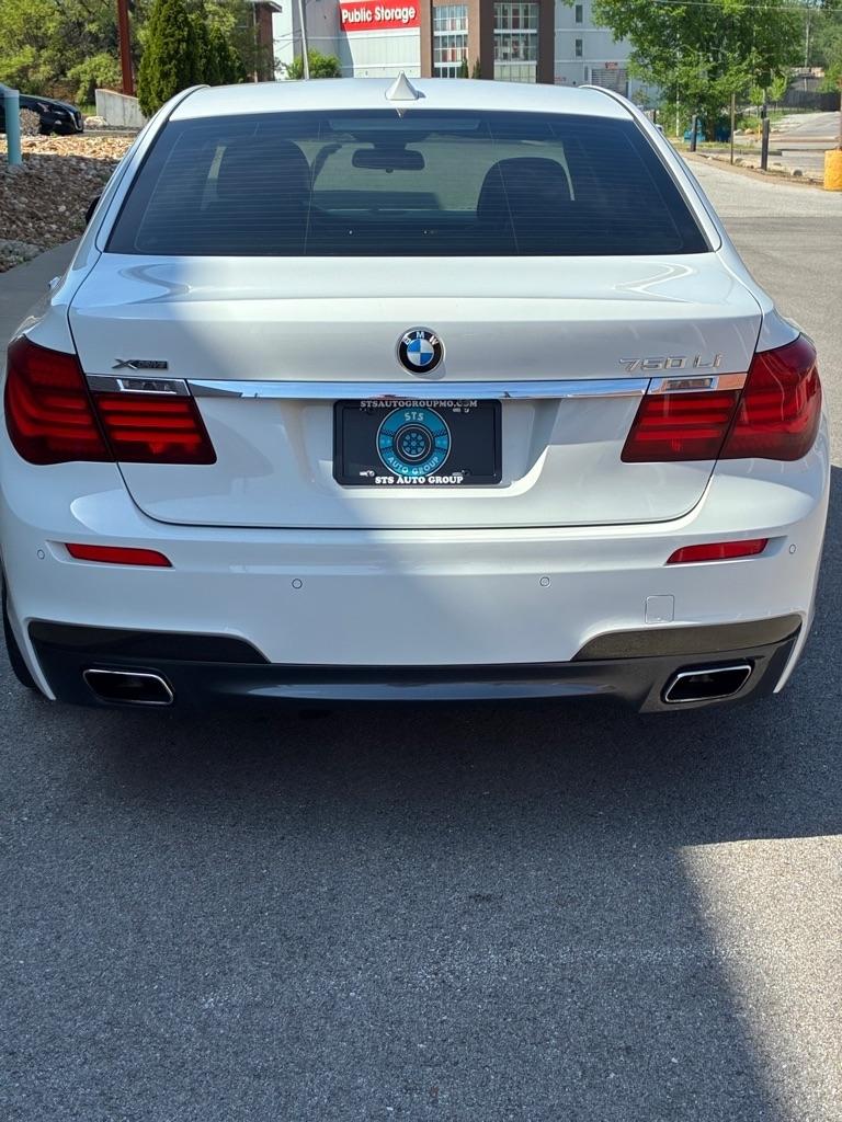 BMW Alpina B7  2015