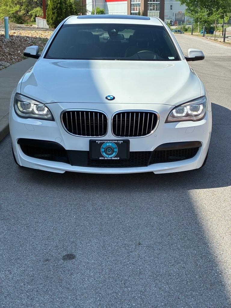 BMW Alpina B7  2015