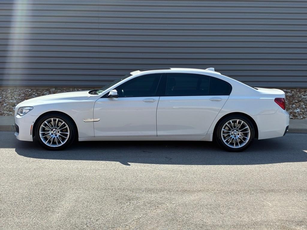 BMW Alpina B7  2015