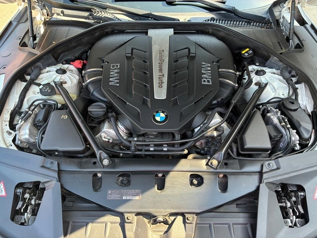 BMW Alpina B7  2015